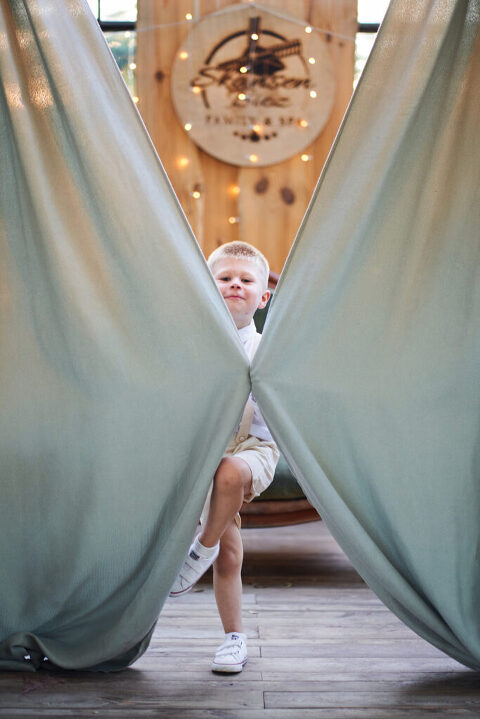 WAAACH5BAEAAAAALAAAAAABAAEAAAICRAEAOw==