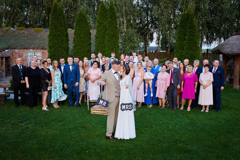 WAAACH5BAEAAAAALAAAAAABAAEAAAICRAEAOw==